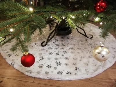 Праздничный декоративный коврик под Елку Серебристые звездочки 120 см Merry Christmas and Happy New Year