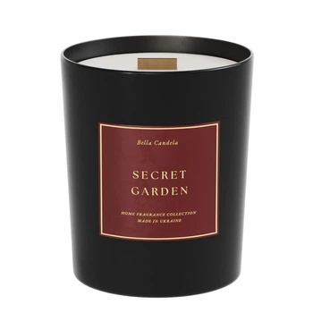 Соєва свічка SECRET GARDEN з преміальним ароматом, свіжозрізаної троянди зі спеціями, 250 мл з дерев'яним гнотом