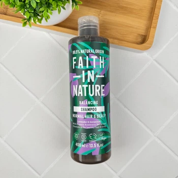 Faith in Nature Натуральный шампунь с лавандой и геранью (для нормальных волос), 400 мл