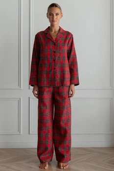 Пижама Forli Пижамный костюм из фланели с брюками Present XL/XXL Красный FL0073-88-69_XL/XXL