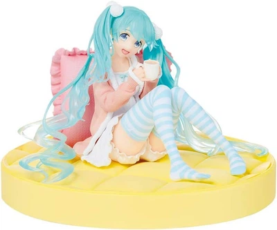 Аниме фигурка Taito Мику Хатсуне Hatsune Miku in home clothes Shifuku Ver