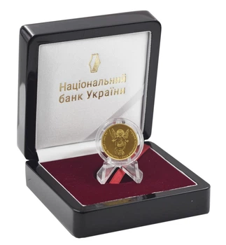 Монета Украина 10 гривен 2016 Золото UNC Архистратиг Михаил (Au 999.9, пол-унции, 15,55 грамм) Premium в футляре