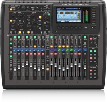 Цифровой микшерный пульт Behringer X32 Compact