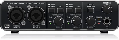 USB аудиоинтерфейс Behringer UMC202HD