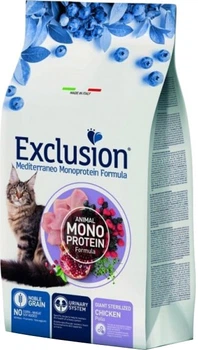 Полнорационный сухой корм Exclusion Cat Giant Sterilized Chicken с мясом курицы для стерилизованных кошек больших пород 1.5 кг (8011259003829)