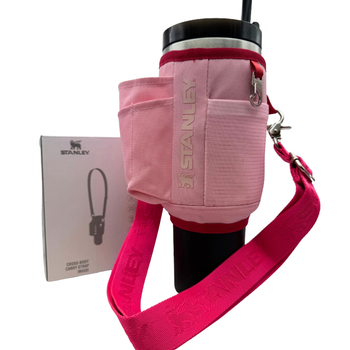 Сумка-чехол для термокружки Stanley Quencher 1,18 л (40 oz) с ремешком и карманами KT7001806 розового цвета