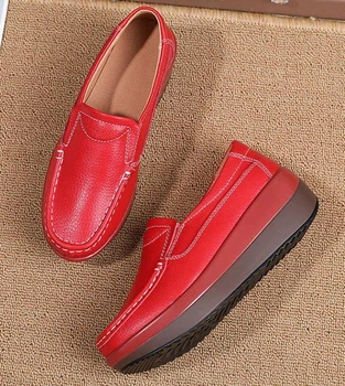 Мокасини Comfortly, лофери демісезонні, жіноче повсякденне взуття, сліпони на платформі, туфлі на танкетці червоні 39 р Код 00-0697