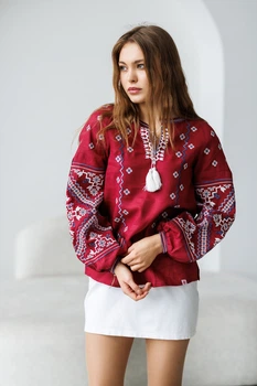 Вишиванка жіноча з лляного полотна із біло-синьою вишивкою Folk Moda M Бордовий (5023-213911145)