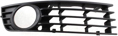 Решетка противотуманки правой Audi A4 (01-05) (FPS). 8E080768201C