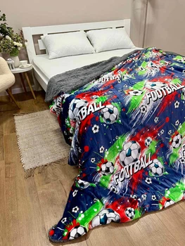 Двусторонний плед из велюра и искусственной овчины 150×210 см Футбол