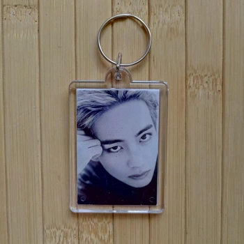 Брелок Кім Тахен Kim Tae Hyung BTS 3554