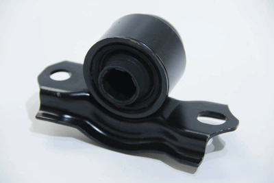 Сайлентблок переднього важеля (з корпусом)NISSAN Primera 96- L, SIDEM (841620)