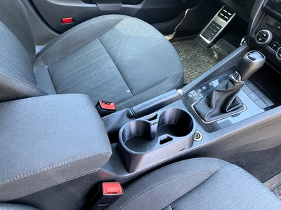 Подстаканник Skoda Octavia 3 (Подстаканник