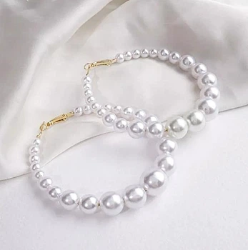 Женские сережки -кольца с каскадными бусинами jewelry Золотистые-белые