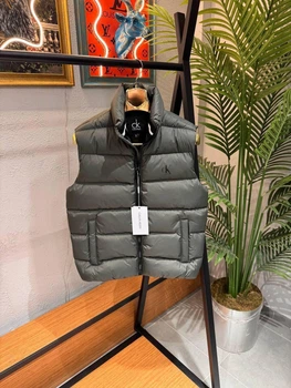 Чоловіча жилетка - безрукавка Calvin Klein 932823 3XL хакі