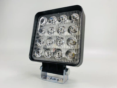 Фара LED квадратная светодиодная 48W широкие лучи 10-30V 6000K 55 мм фара стандарт