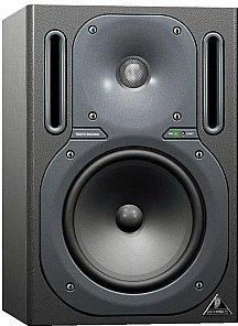 Студійний монітор Behringer B2030A