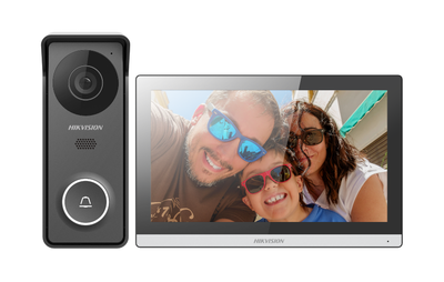 Комплект Hikvision DS-KIS313-P(B) 7'' Wi-Fi 117°