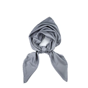 Платок женский однотонный LuckyLOOK Heidi 90х90 см Серый 577-794