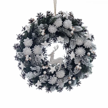 Рождественский венок GALA DECOR 40 см из заснеженых шишок, ягод и оленя арт. В4005