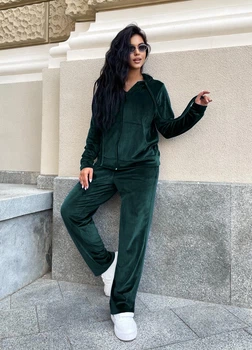 Женский велюровый костюм на молнии с капюшоном Q4139-1 L-XL (50-52) Изумрудный