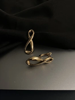 Серьги бесконечность английский замок золотого цвета 36104 One Size