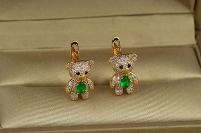 Серьги детские Xuping Jewelry медвежата с зеленым камешком 1,4 см золотистые