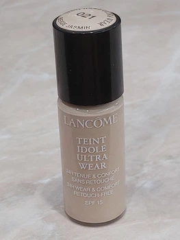 Тональная основа для лица Lancome teint idole ultra wear 021 beige jasmin. Объем 10 ml.