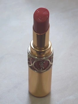 Помада для губ Yves Saint Laurent YSL Rouge Volupte Shine 82. Без коробки.