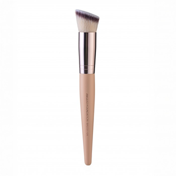 Кисточка для тональной основы Neverti Angled Foundation Brush NP150.F06