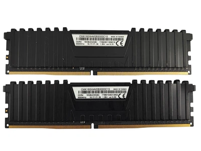 Комплект оперативної пам'яті Corsair Vengeance LPX DDR4 16Gb (2