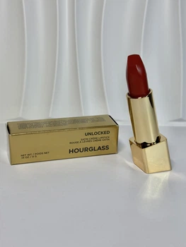 Помада HOURGLASS Unlocked відтінок SAHARA 310 4г