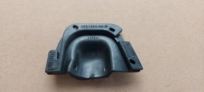 Заглушка парктроніка S6 права гума AWD Tesla Model S, SR Аналог 1051653-00-A