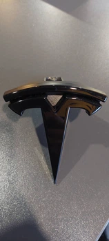 Знак "Т" переднього бампера (графіт) Tesla Model X Аналог 1047884-00-E
