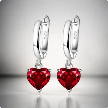 Сережки срібло 925 . Прикрашені каменемSwarovski 8235