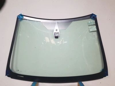 Лобове скло Ford Focus 2004-2011 Yesglass 24308000