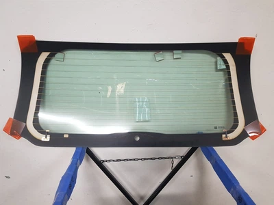 Заднє скло Citroen C3 2009- Picasso M5 Pilkington 2683000