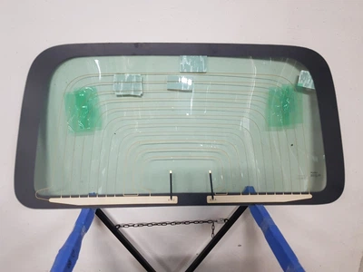 Заднє скло Renault Kangoo 1997-2007 Starglass 21727000