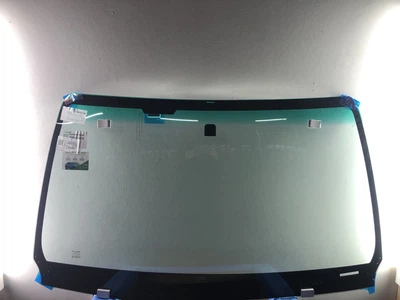 Лобове скло Toyota Hi-Lux 2016- XYG Xinyi Group 24655000