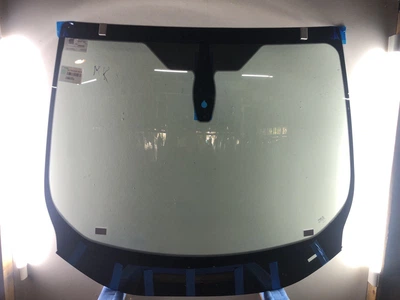 Лобове скло Ford C-Max/Grand C-Max 2010- XYG Xinyi Group 30864000