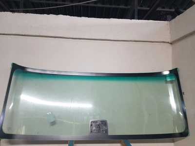 Лобове скло Mercedes Actros 2011- 960.840 (широкий) Yesglass 32499000