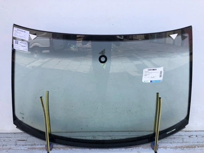 Лобове скло VW Passat B5 1996-2005 Yesglass 24159000