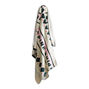 Тёплый плед Victoria's Secret Cozy - Fleece Blanket