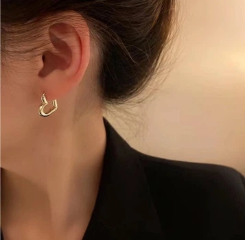 Сережки "Серце" в золотому кольорі