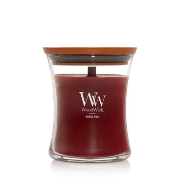 Ароматична свічка з ароматом троянди та спецій Woodwick Medium Rouge Oud 275 г