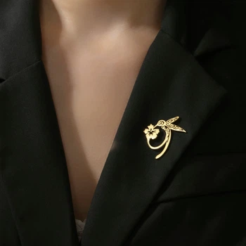 Брошка-значок BROCHE біжутерія з нержавіючої сталі Птахи Колібрі золотиста BRGV114926