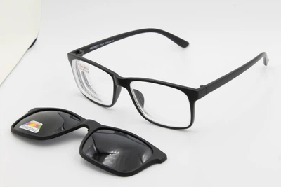 Окуляри для корекції зору (с насадкой polarized) FDR 2788 мінус -1.5
