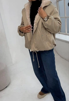 Бежевая двусторонняя зимняя женская куртка oversize широкого кроя теплая М
