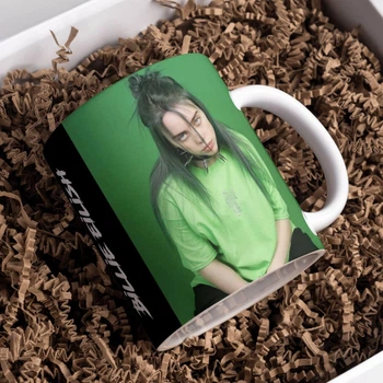 Чашка глянцевая Billie Eilish Билли Айлиш 330 мл (БА00040)