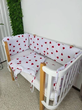 Защита для детской кроватки 120х60 см 4 стороны, Сердечки красные